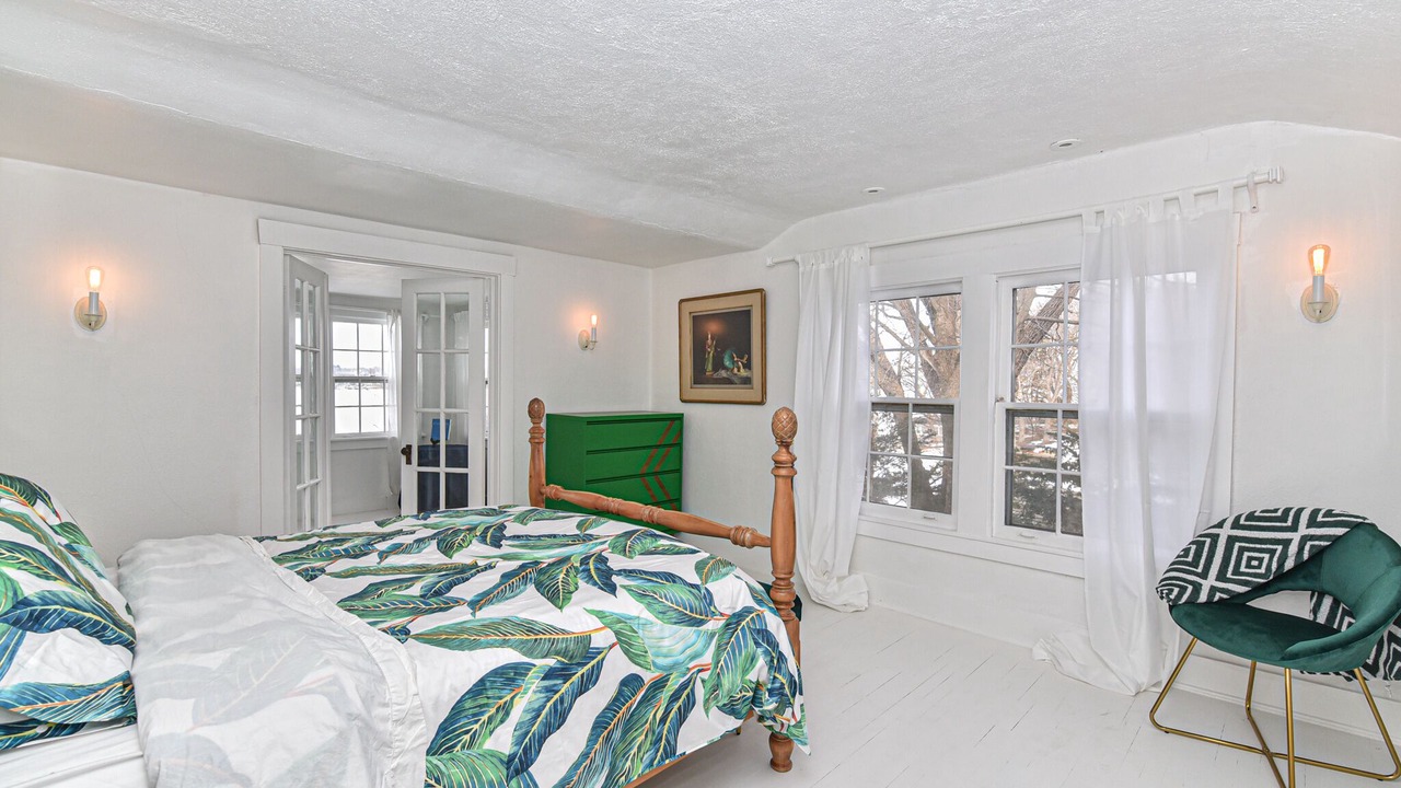 Photo of Bedroom in Delavan Lake