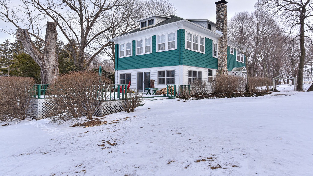 Photo of Outdoor in Delavan Lake