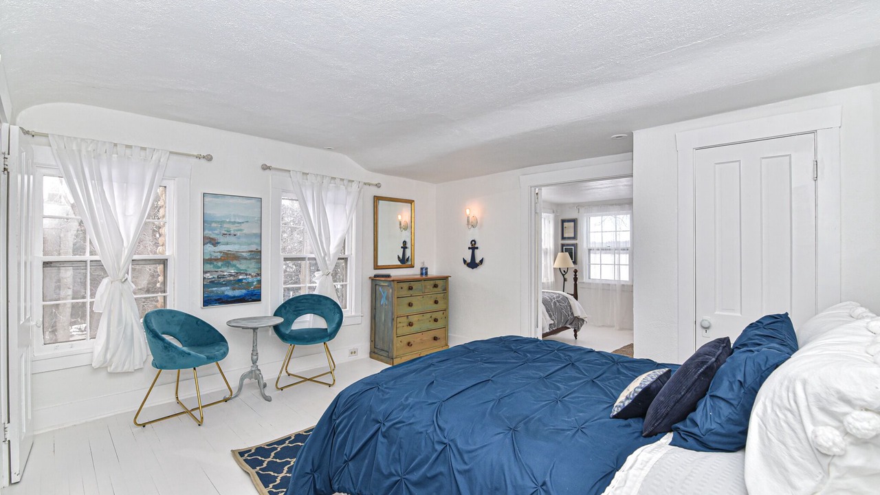 Photo of Bedroom in Delavan Lake