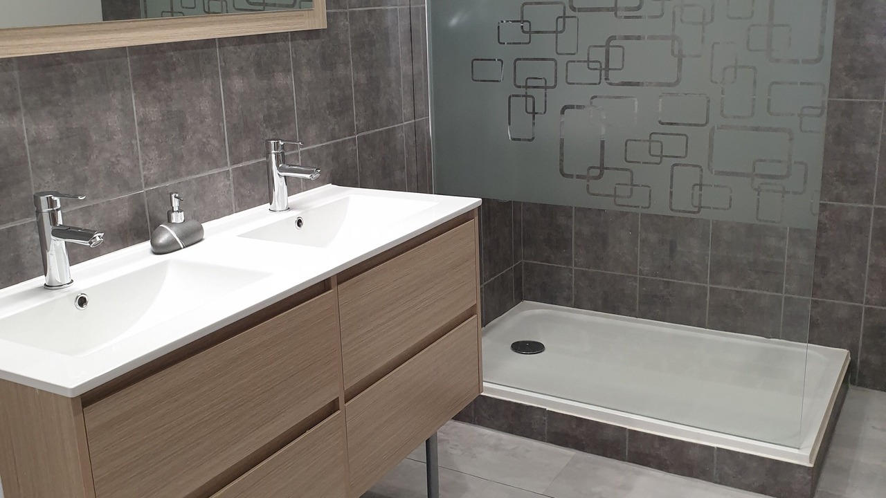 Photo of Bathroom in Saint-Marcel-sur-Aude