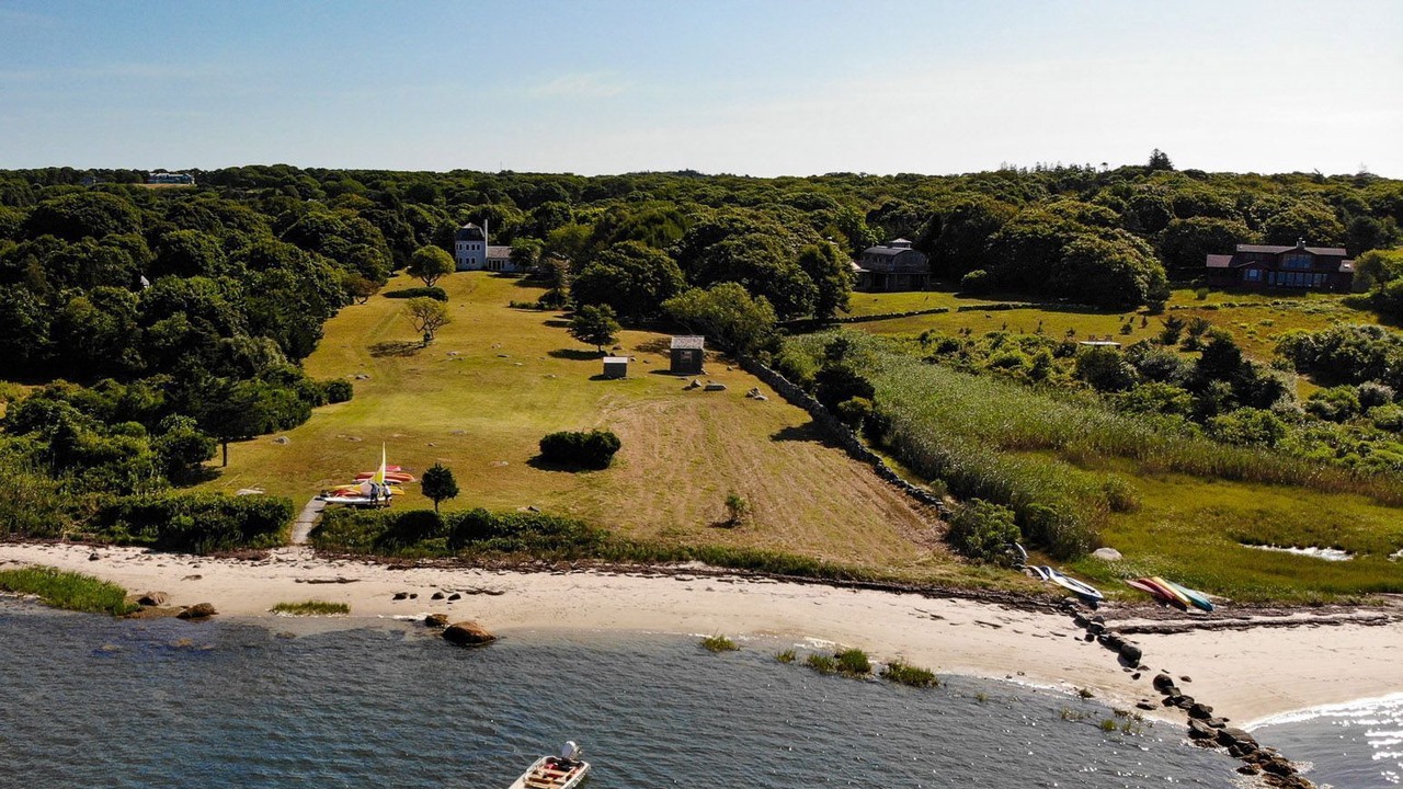 Photo of Others in Chilmark