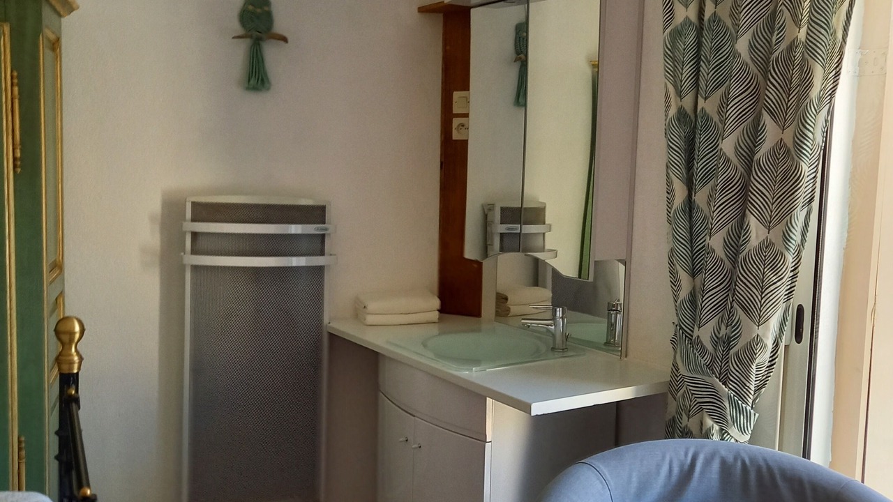 Photo of Bedroom in Comps-sur-Artuby