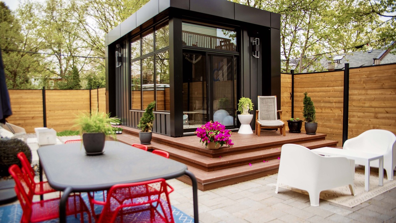 Photo of Patio Balcony in Leslieville