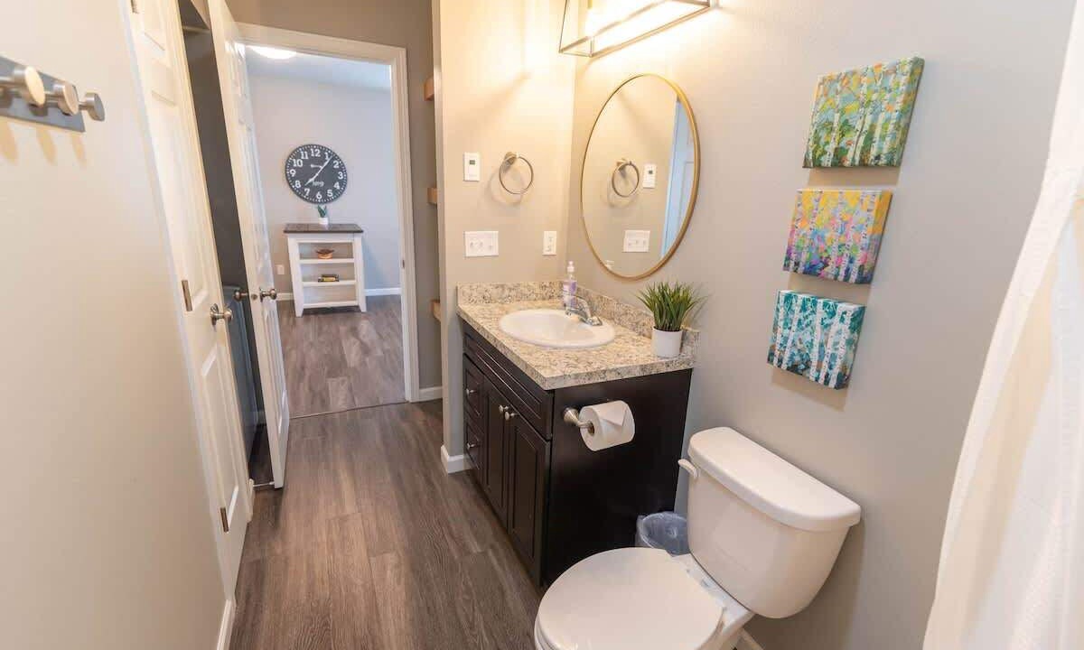 Photo of Bathroom in Meadow Lakes