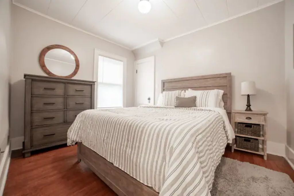 Photo of Others in Syracuse