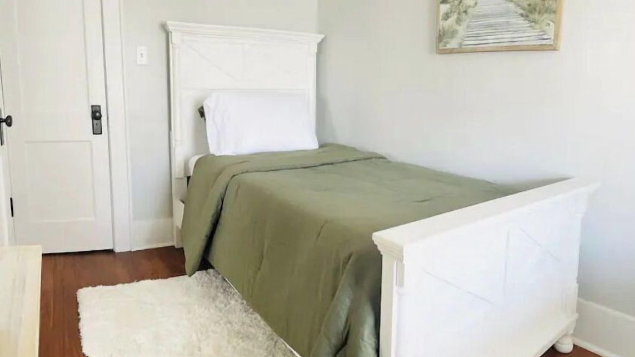 Photo of Others in Syracuse