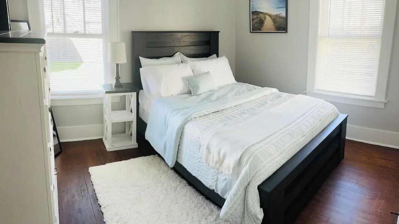 Photo of Others in Syracuse