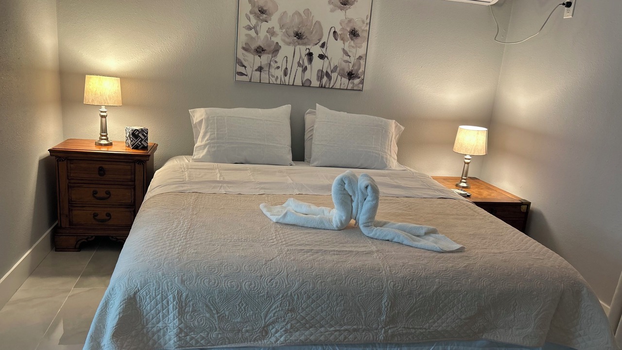 Photo of Bedroom in Timberlane Woodlake
