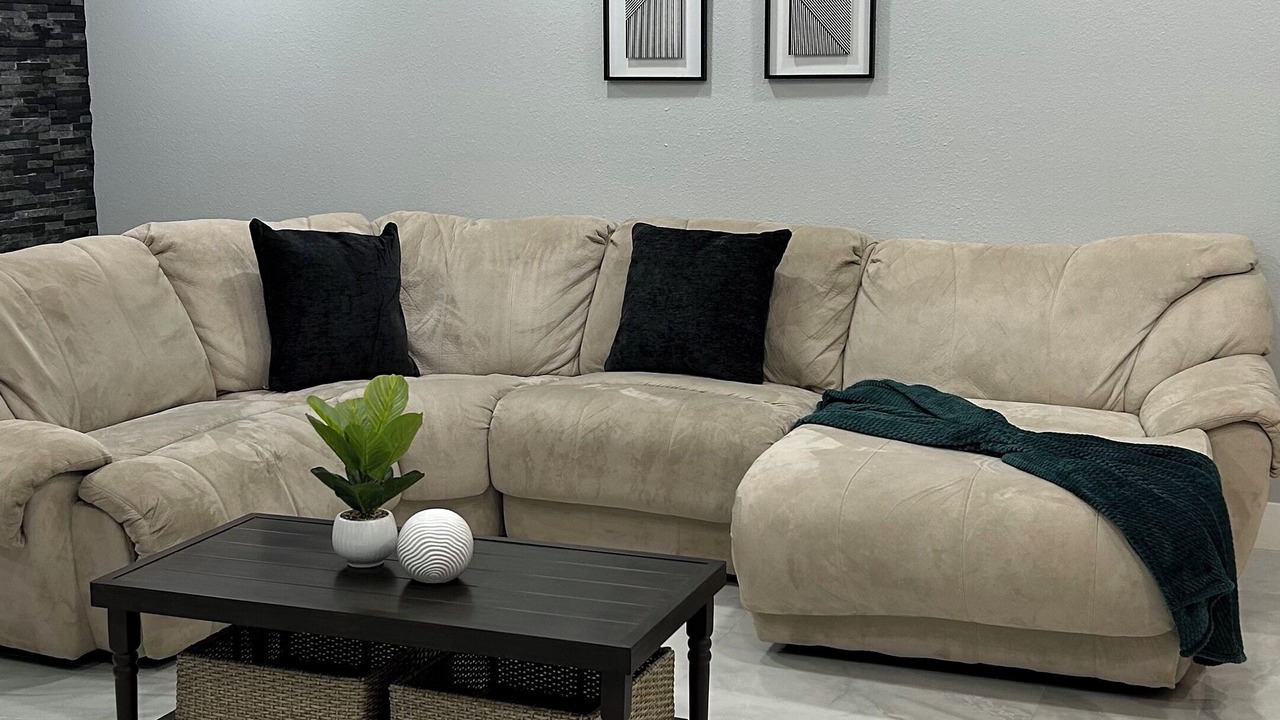 Photo of Livingroom in Timberlane Woodlake