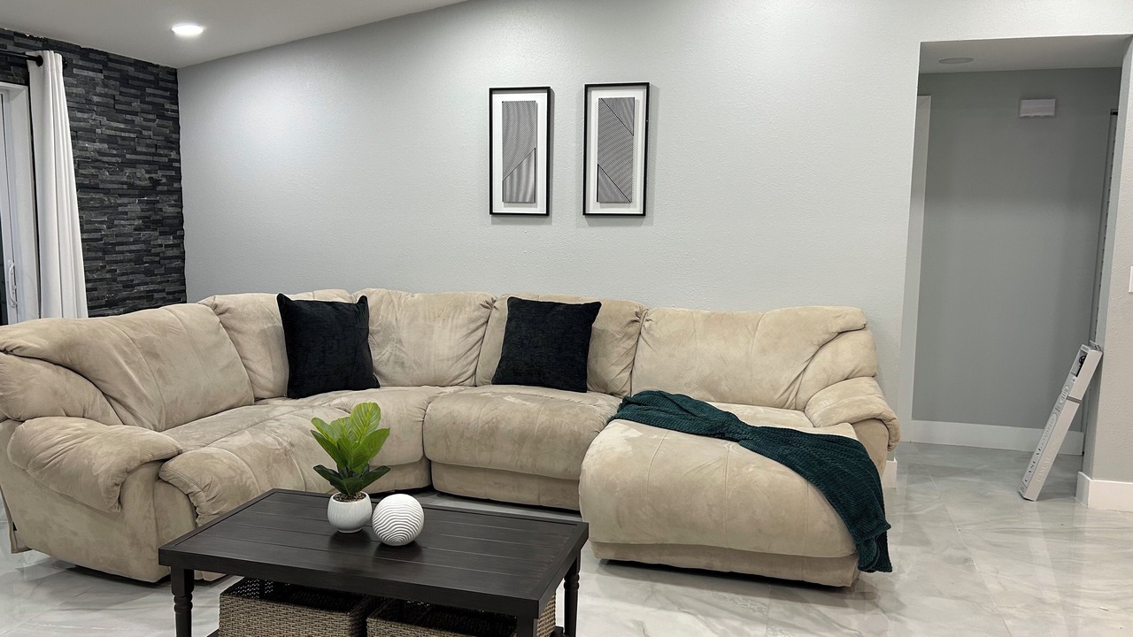 Photo of Livingroom in Timberlane Woodlake