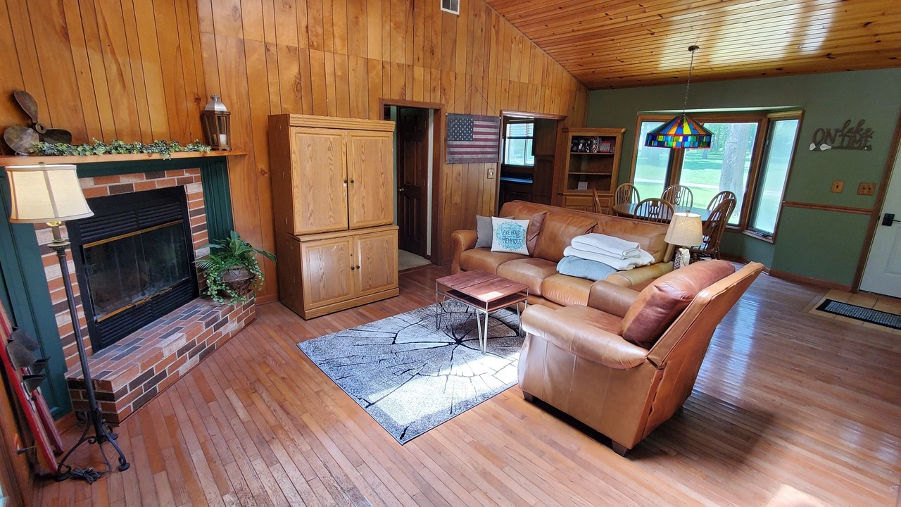 Photo of Livingroom in Effingham