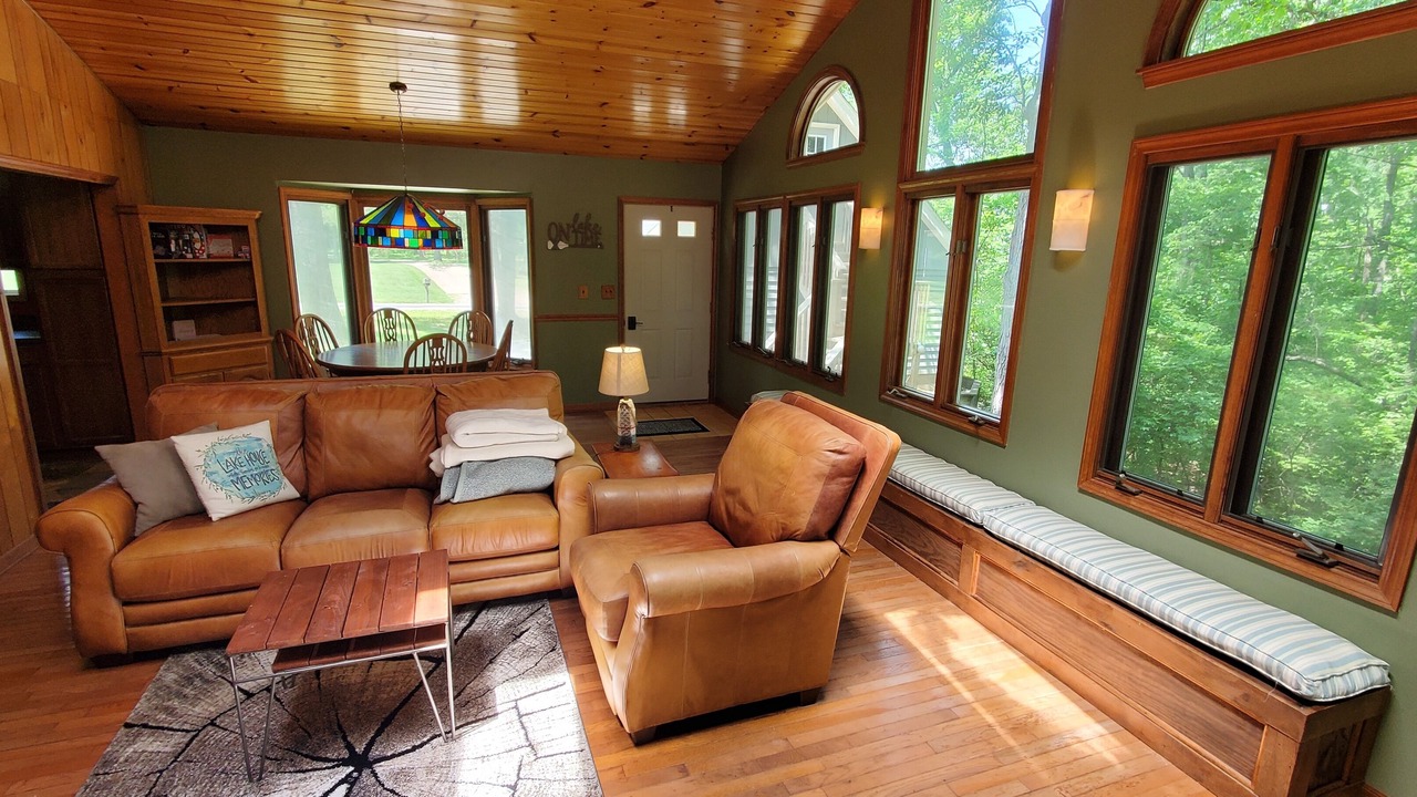 Photo of Livingroom in Effingham