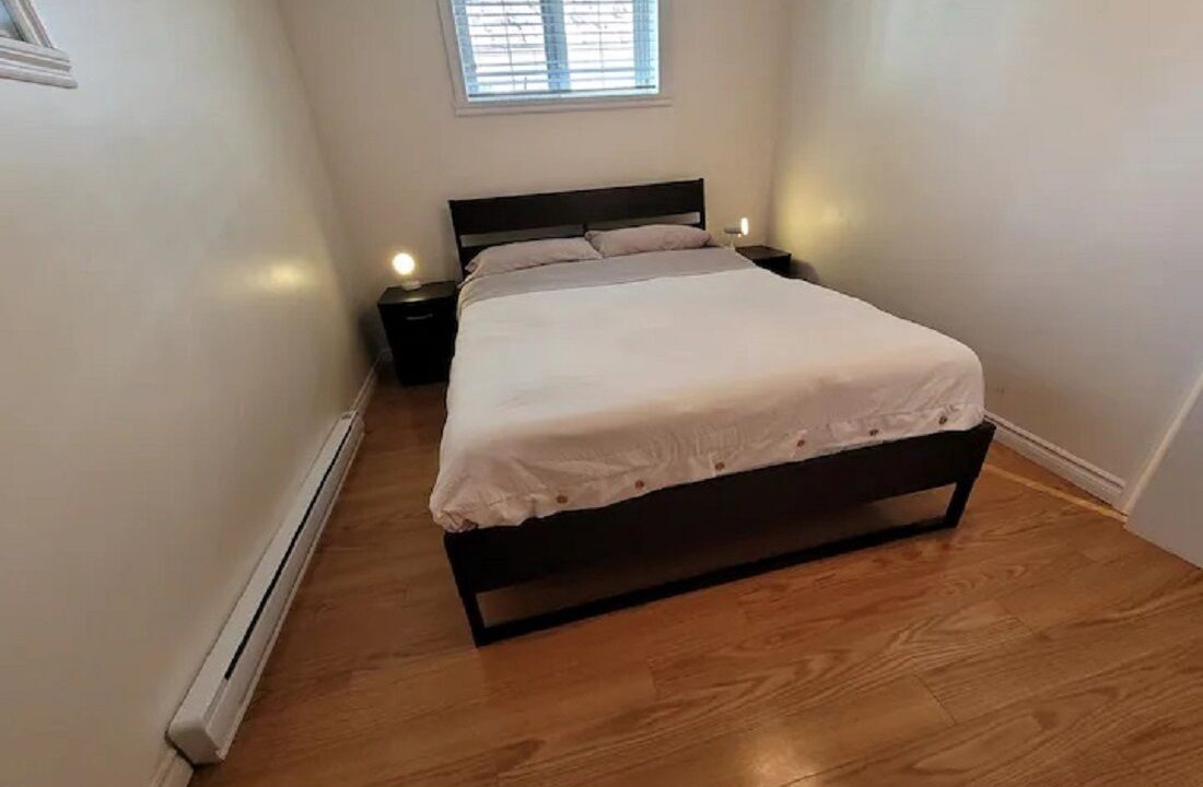 Photo of Bedroom in Ahuntsic