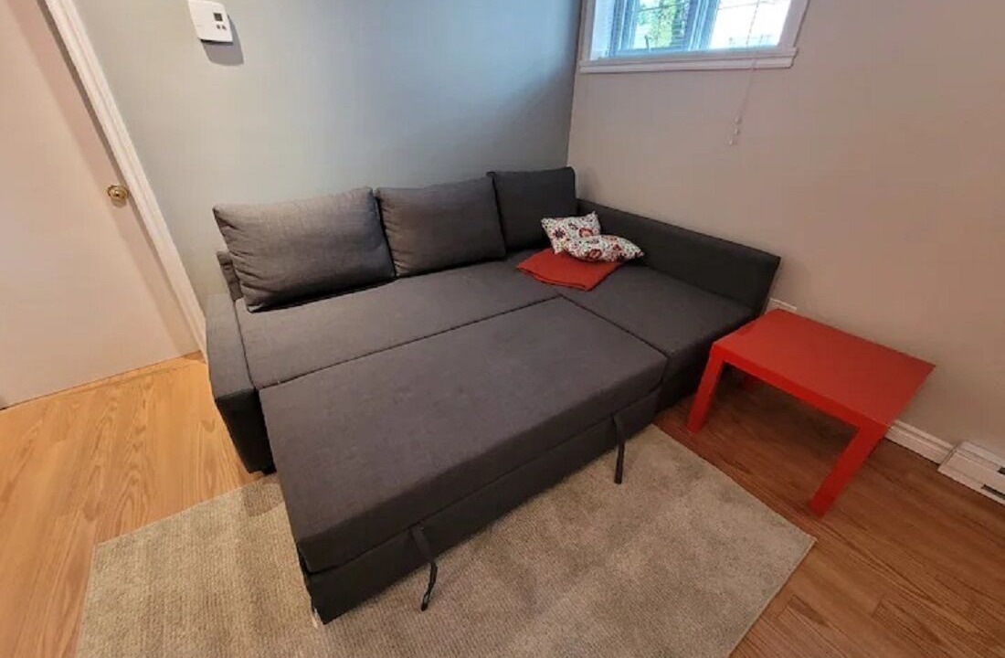 Photo of Livingroom in Ahuntsic
