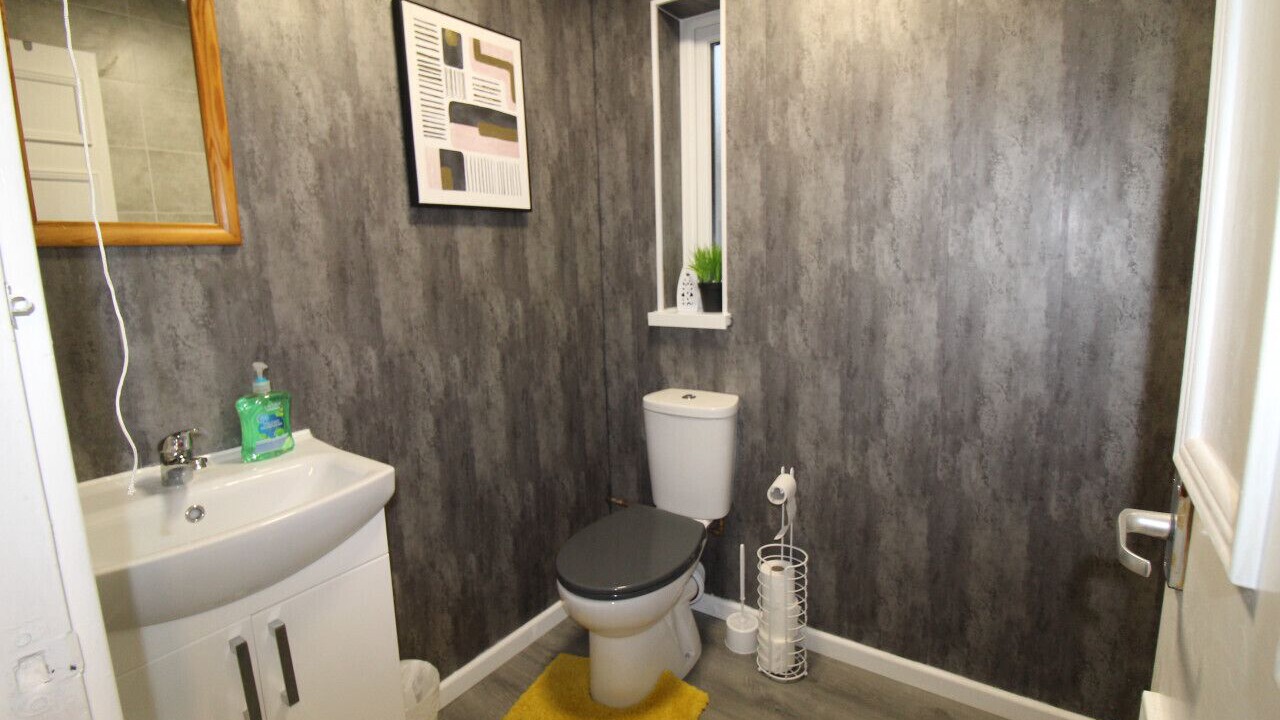 Photo of Bathroom in Sutton-in-Ashfield