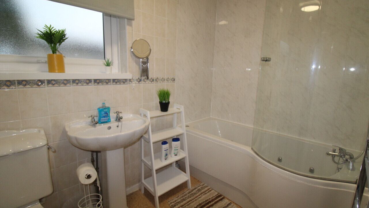 Photo of Bathroom in Sutton-in-Ashfield