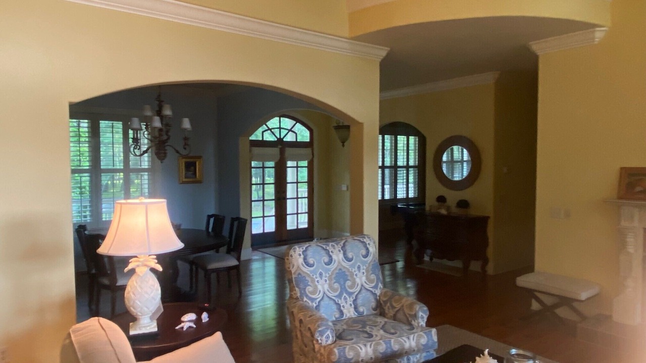 Photo of Livingroom in Georgetown