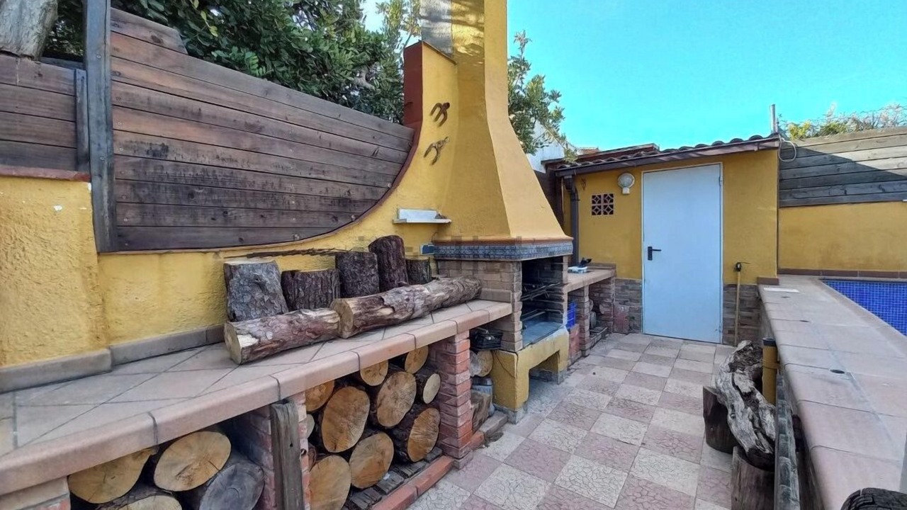 Photo of Outdoor in Bellvey
