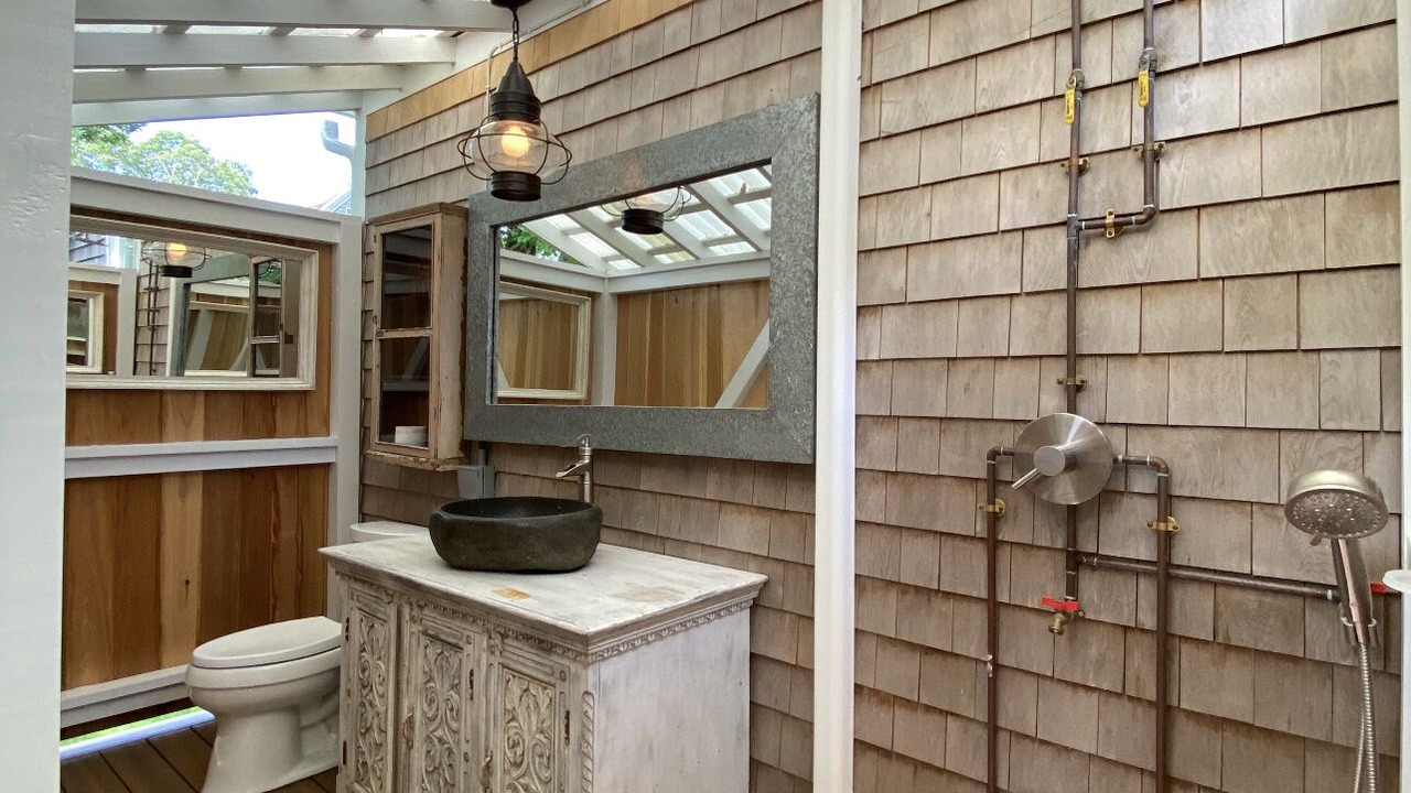 Photo of Bathroom in Lagoon Heights