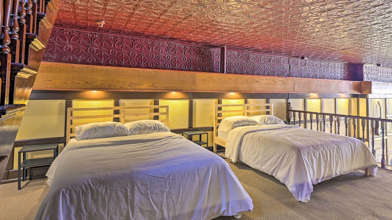 Photo of Others in Lansing