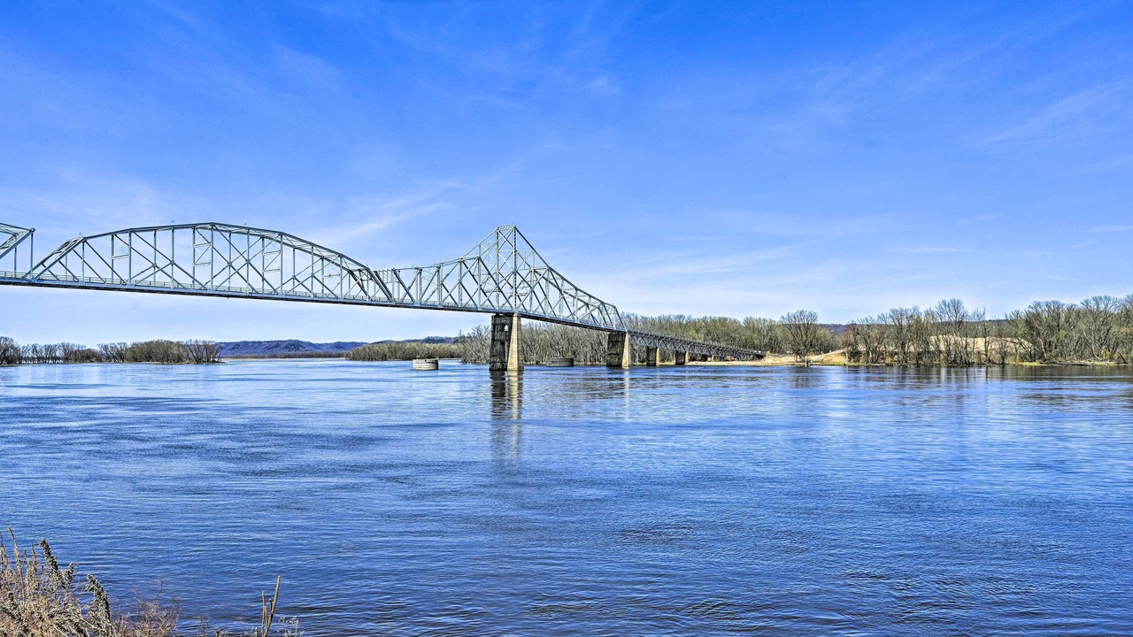 Photo of Others in Lansing