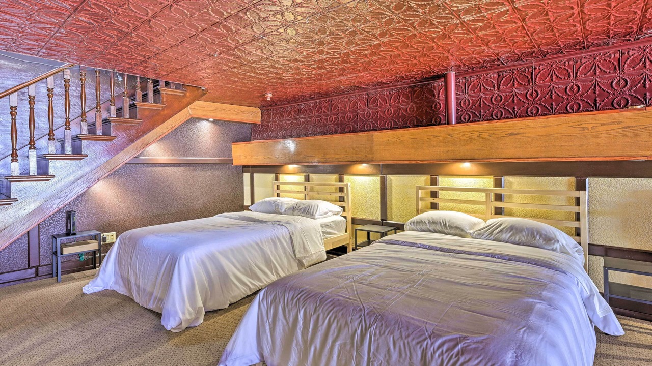 Photo of Others in Lansing