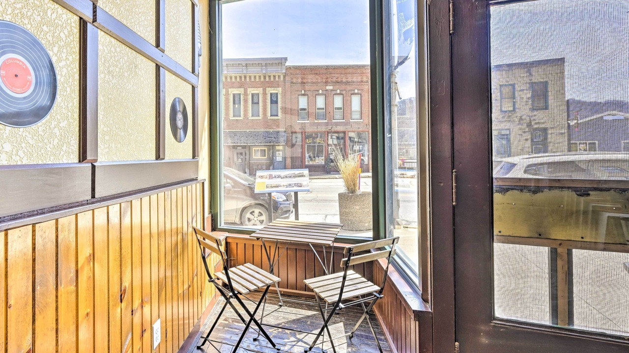 Photo of Others in Lansing