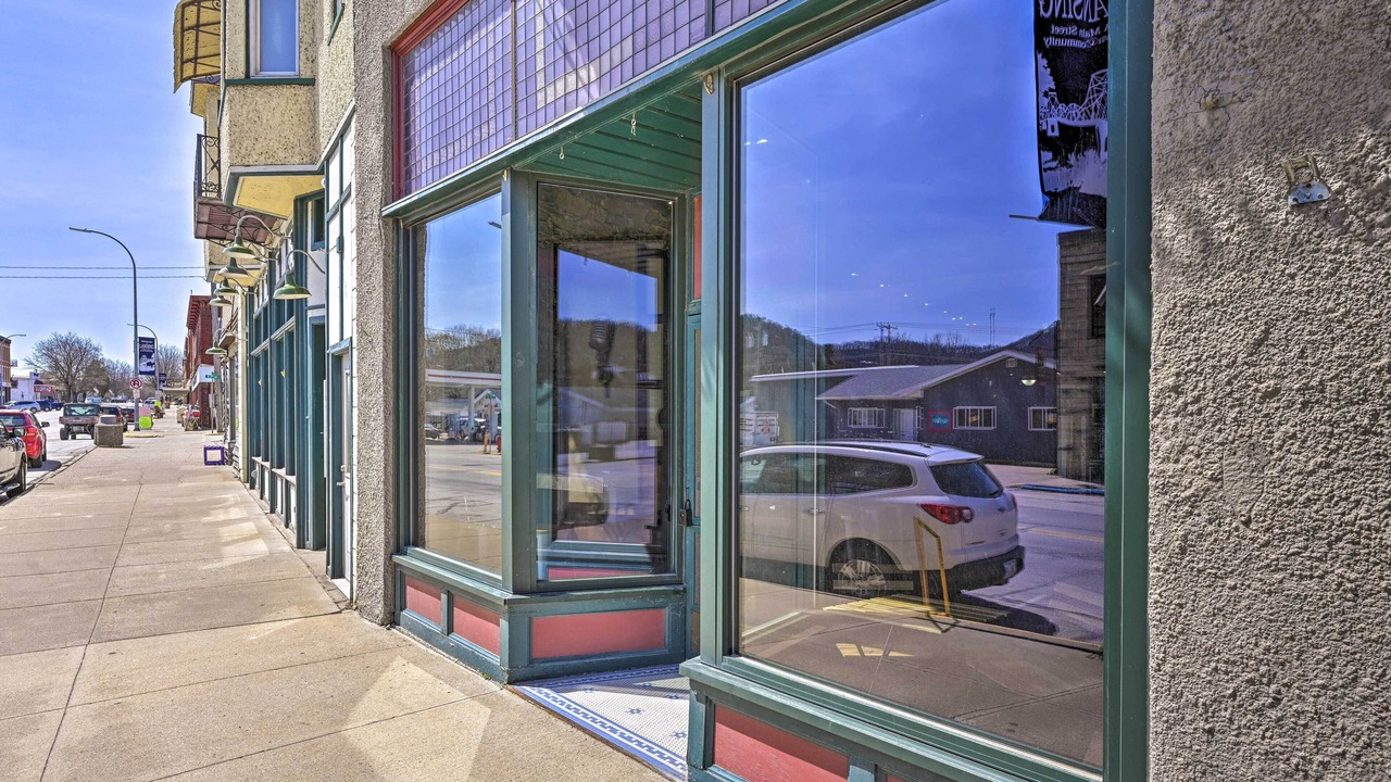 Photo of Outdoor in Lansing