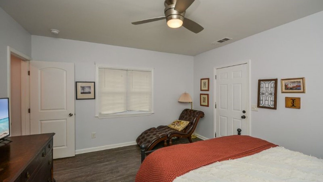 Photo of Bedroom in Peoplestown