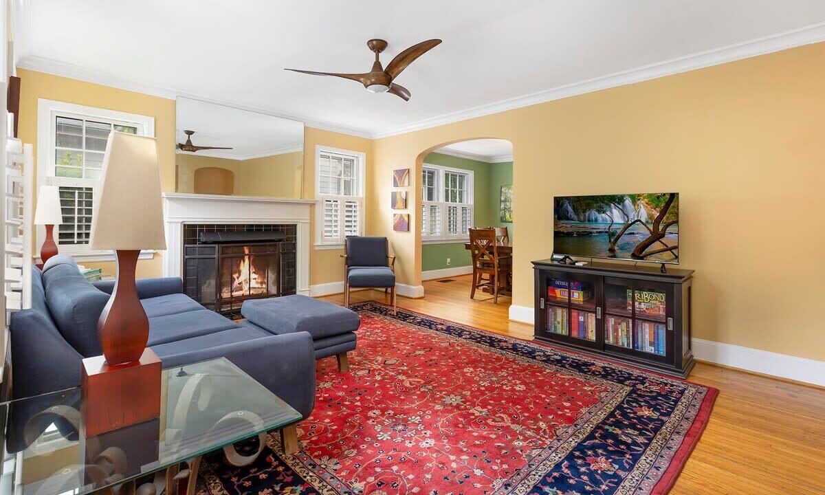 Photo of Livingroom in Plaza Midwood