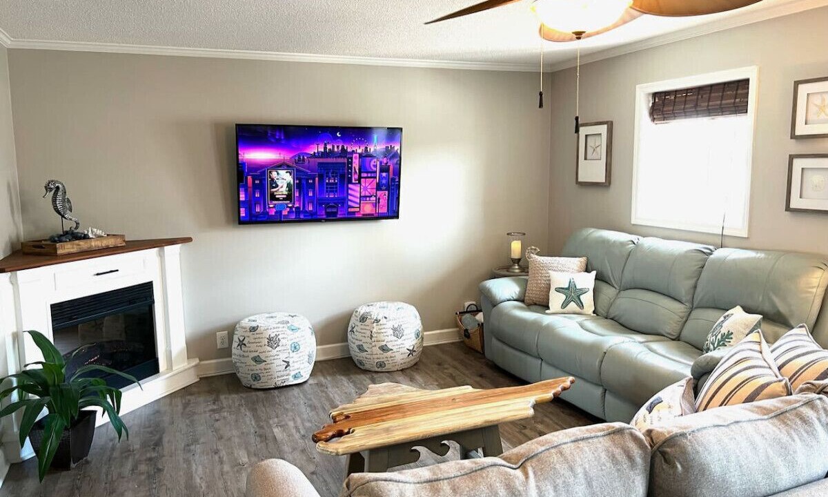 Photo of Livingroom in Ocean Isle Beach