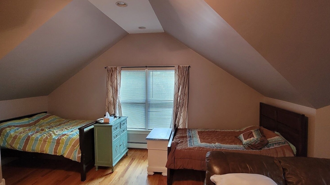 Photo of Bedroom in Riverhead