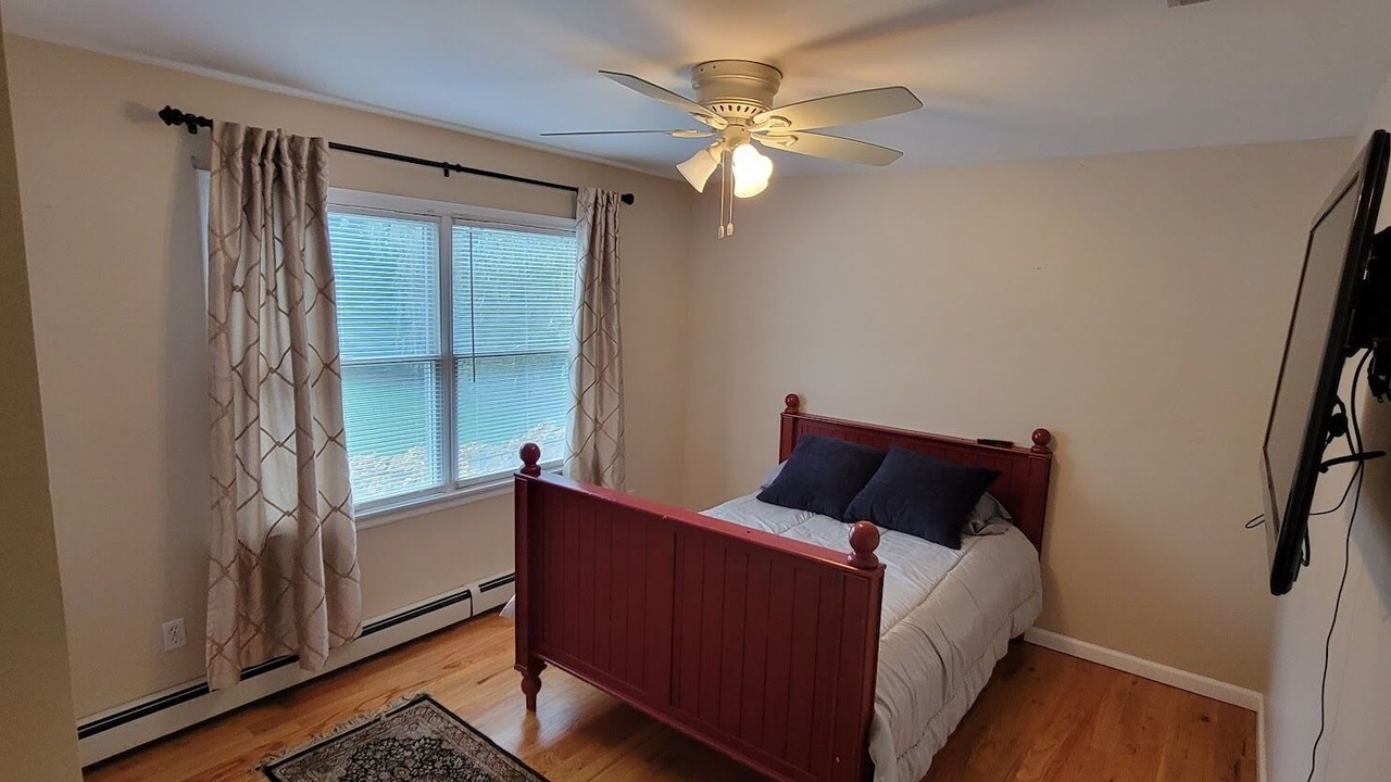 Photo of Bedroom in Riverhead