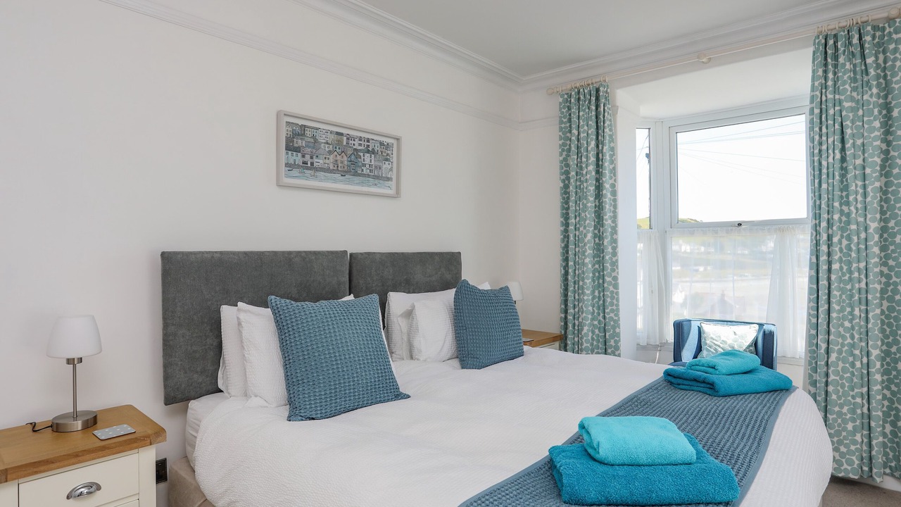 Photo of Bedroom in Criccieth