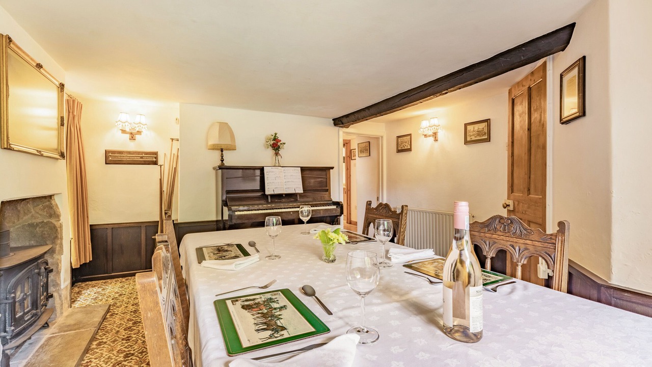 Photo of Others in Old Cleeve