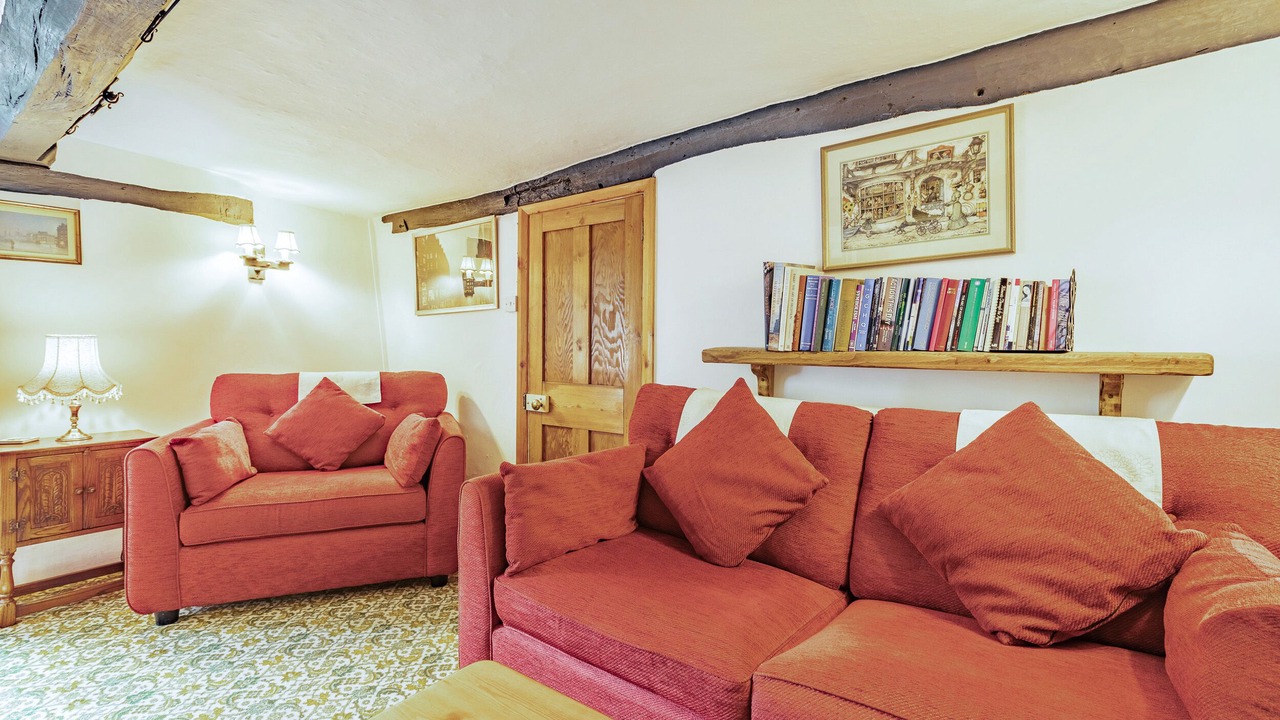 Photo of Livingroom in Old Cleeve