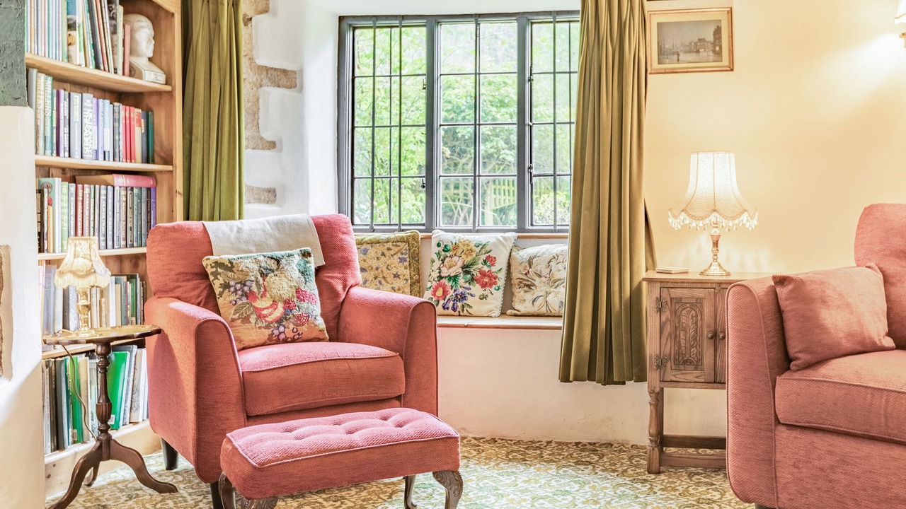 Photo of Livingroom in Old Cleeve