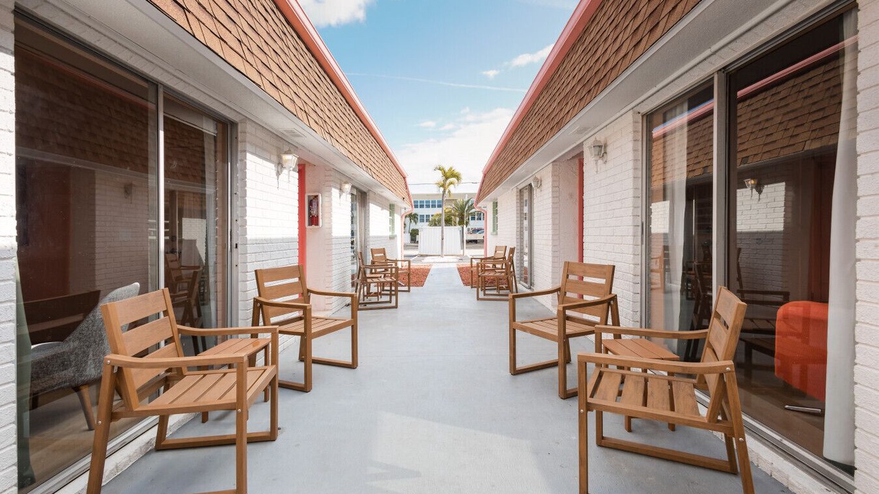 Photo of Patio Balcony in Bay Esplanade