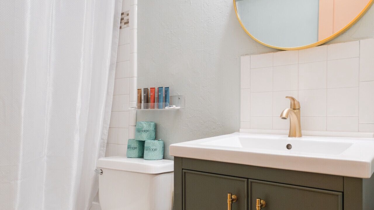 Photo of Bathroom in Bay Esplanade