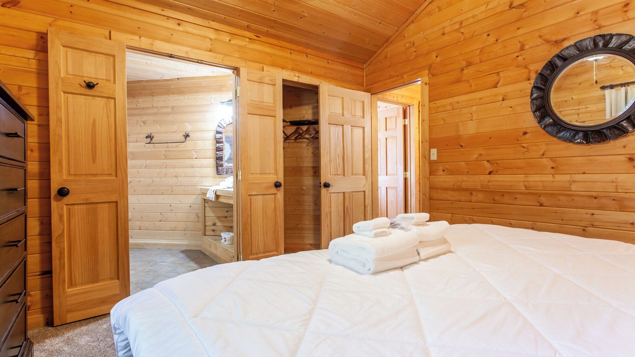 Photo of Bedroom in Almond