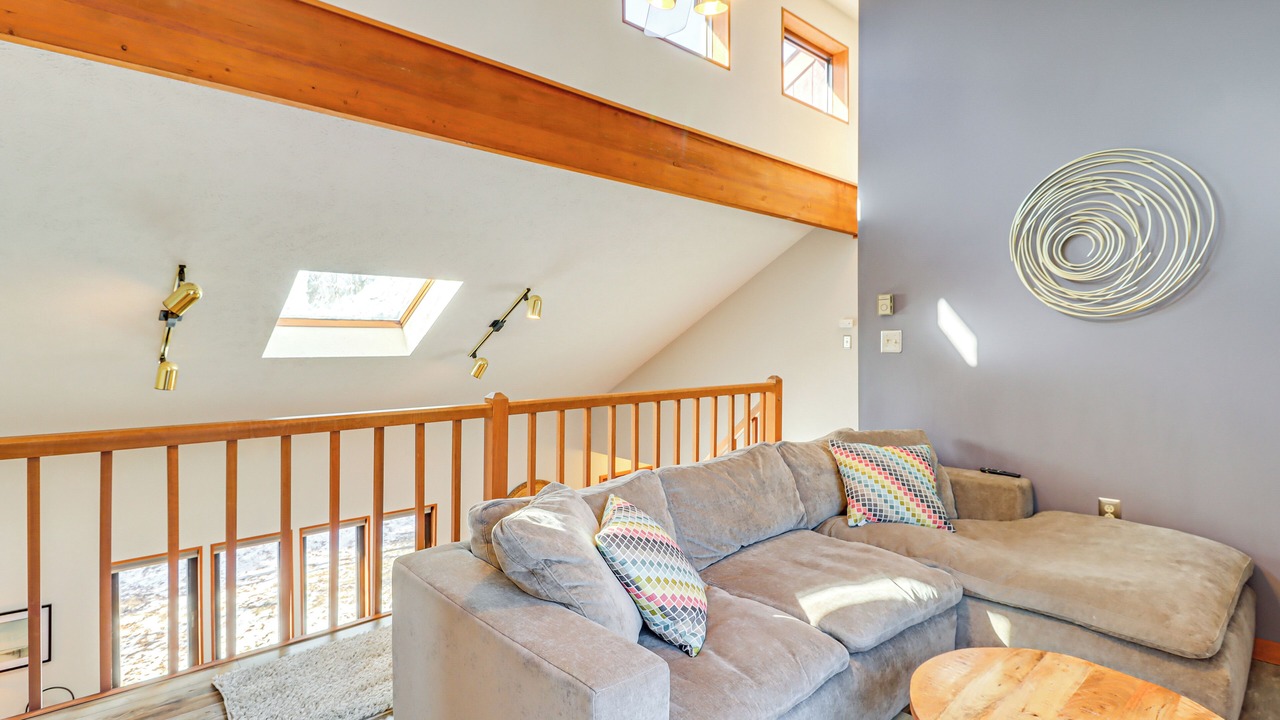 Photo of Livingroom in Long Pond