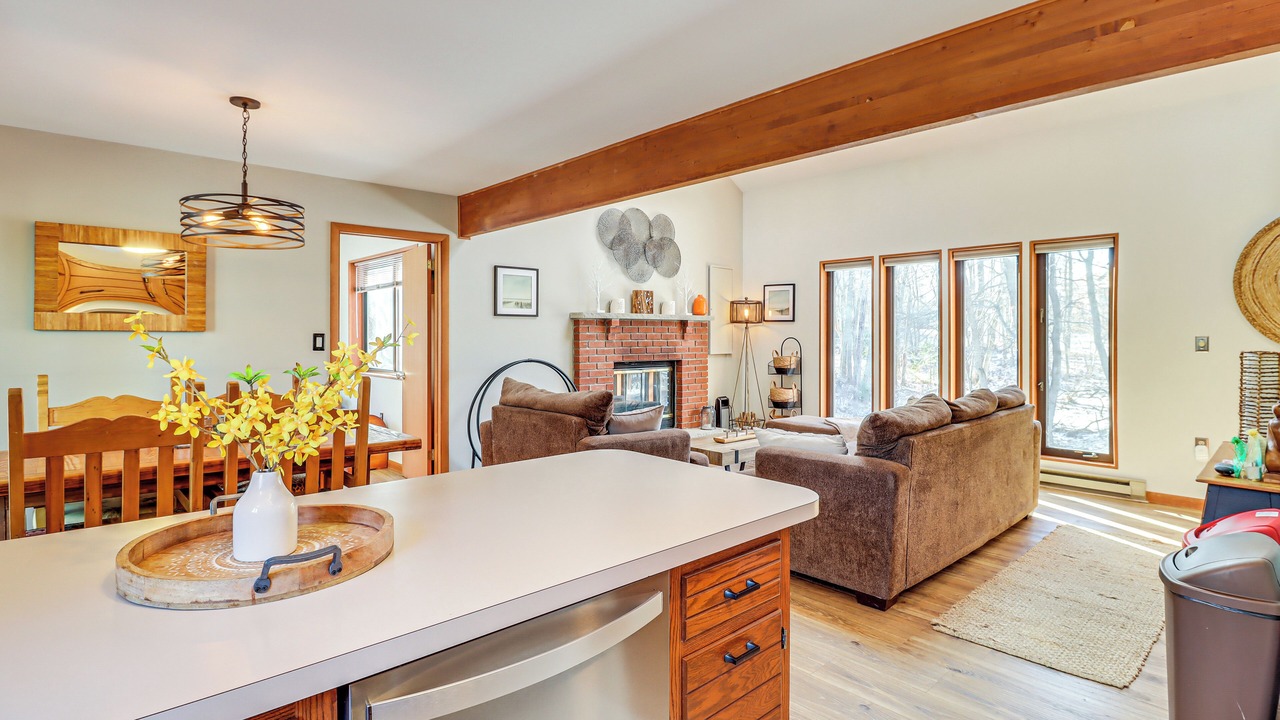 Photo of Others in Long Pond