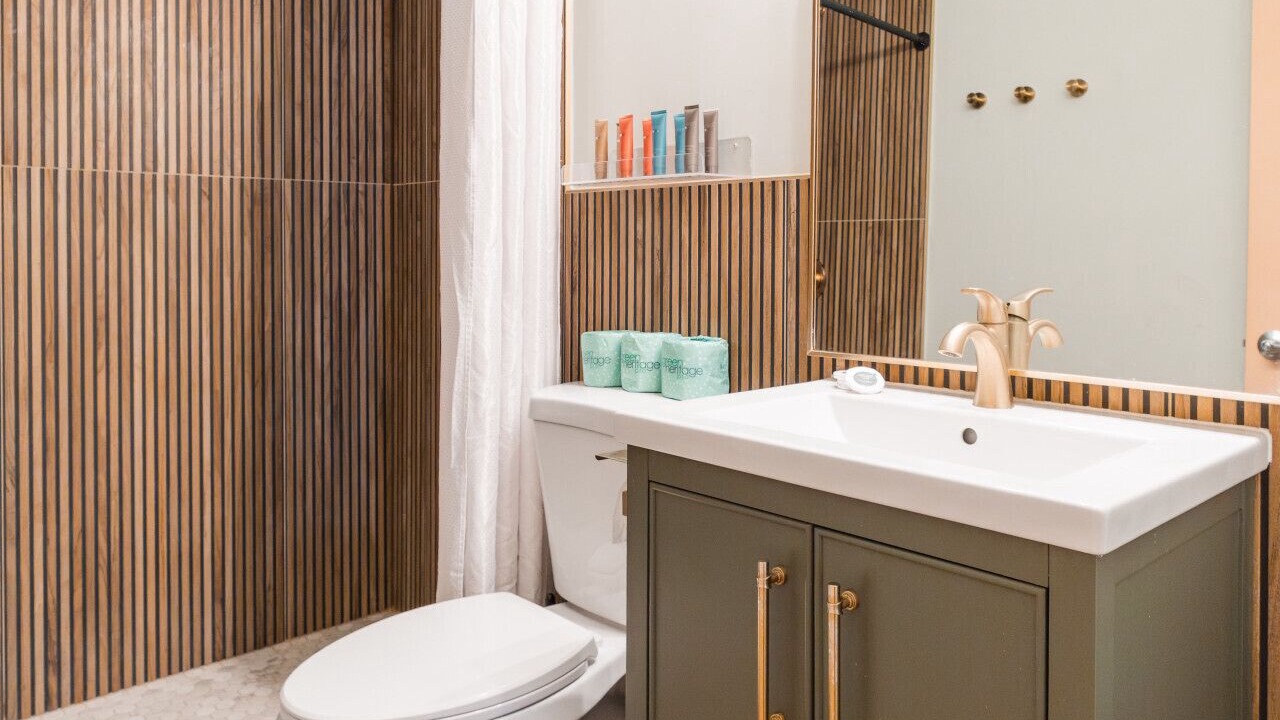 Photo of Bathroom in Bay Esplanade