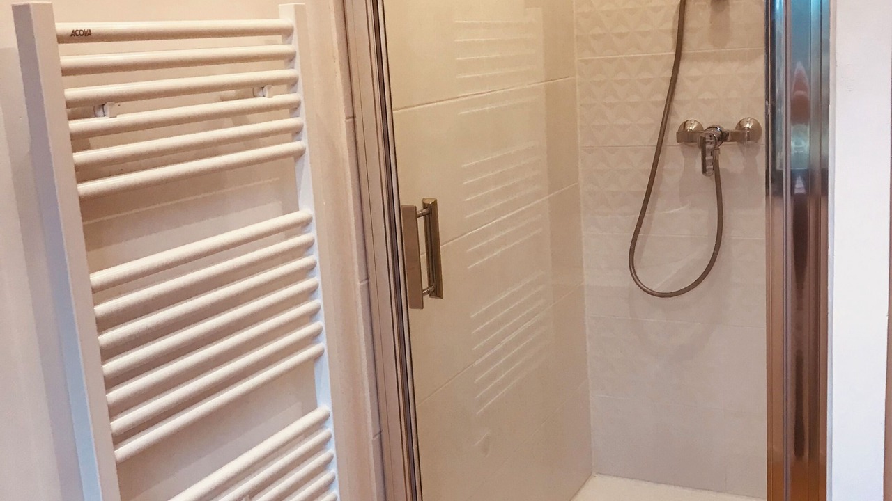Photo of Bathroom in Crampagna