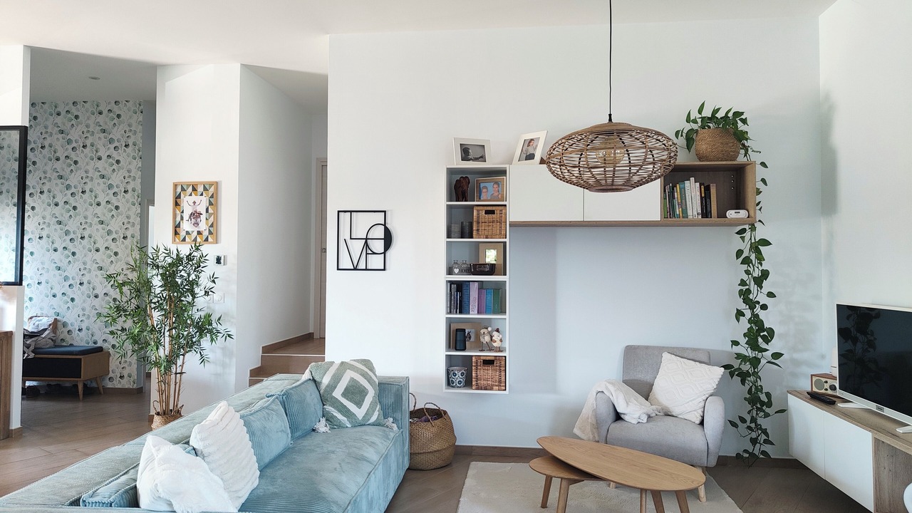 Photo of Livingroom in Cournonsec