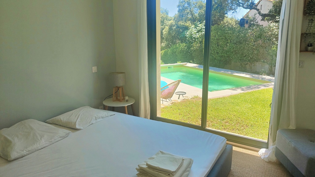 Photo of Bedroom in Cournonsec