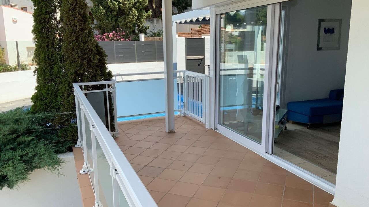 Photo of Patio Balcony in Almadraba-Canyelles