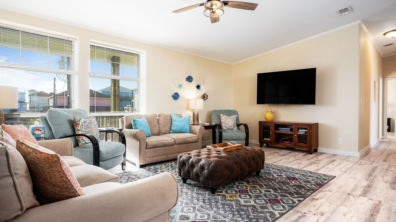 Photo of Bedroom in Crystal Beach