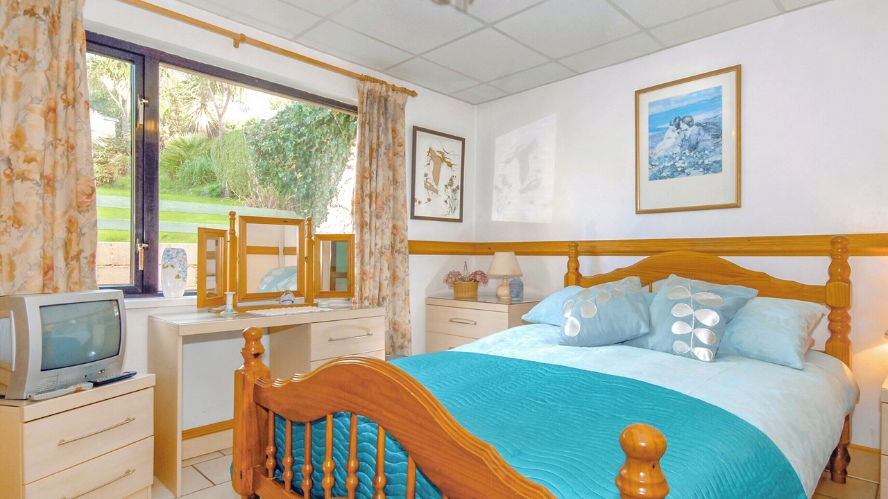 Photo of Others in Neyland