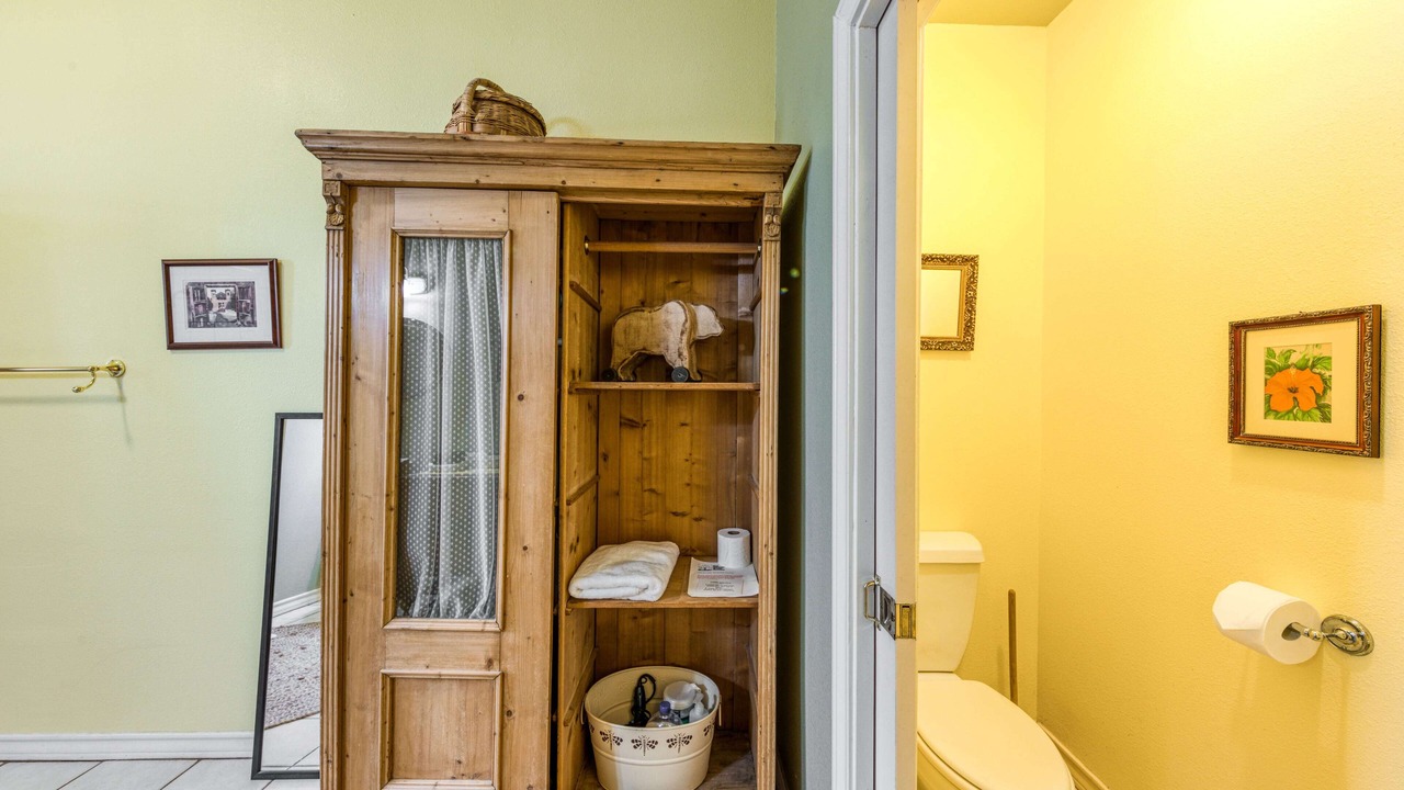 Photo of Bathroom in Arsenal